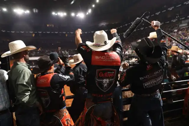 25 755 0250 1 Medium