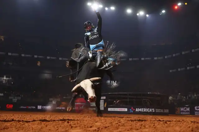 25 755 0106 1 Medium