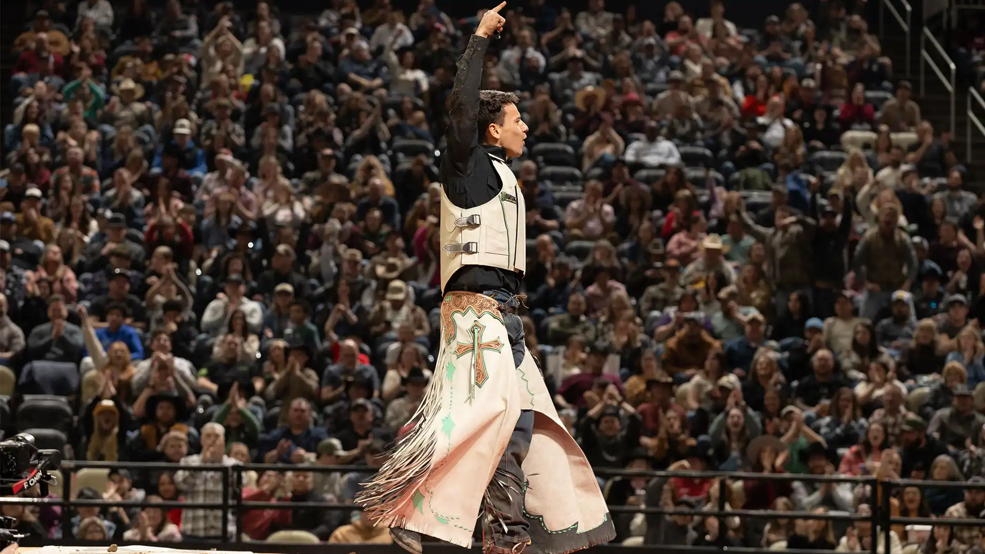 Midway mayhem: Stop No. 10 marks a turning point in the 2026 gold buckle race