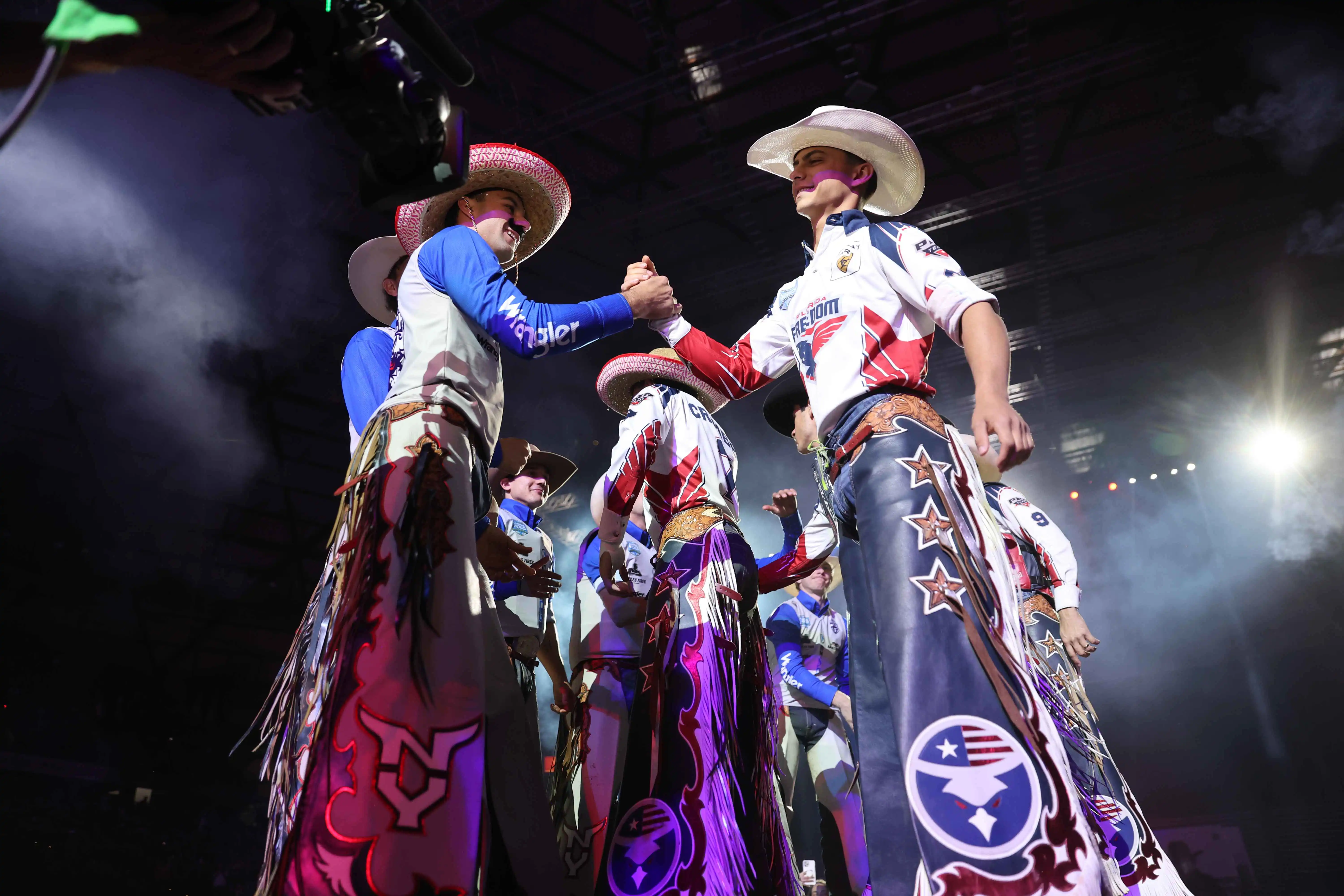 25 LIVE Tacoma 01 226