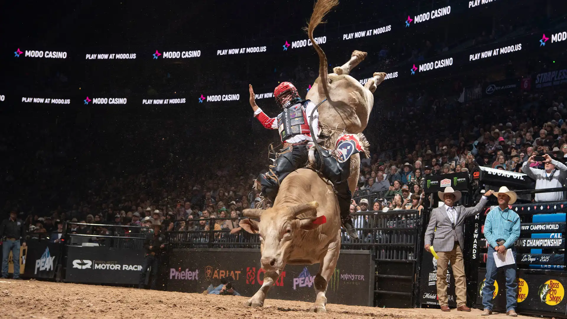 World Champion John Crimber closes 2025 on Man Hater, then charges into 2026