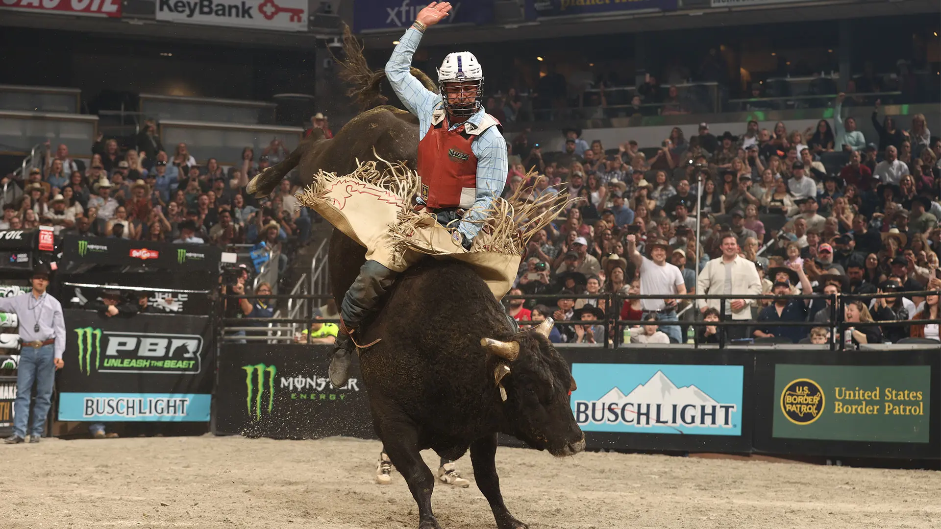 Hudson Bolton wins Round 1 in Indianapolis with first ride of the night